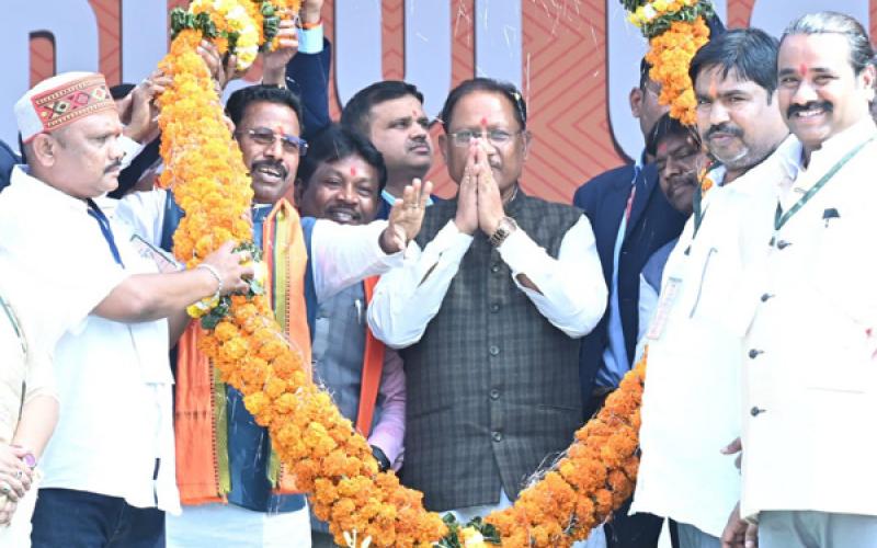 Zoo park will be constructed in Dantewada district: Organic fertilizers will be made available in all the lamps, Chief Minister Vishnudev Sai inaugurated and performed Bhoomi Pujan of development works worth more than 160 crores during his stay in Bacheli, Chhattisgarh, Khabargali