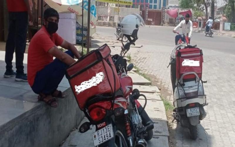 रायपुर में अब रात 1 बजे के बाद नहीं होगी ऑनलाइन फूड डिलीवरी, एसएसपी ने लगाई रोक खबरगली Now online food delivery will not happen after 1 pm in Raipur, SSP bans it  cg news hindi news cg big news latest news cg hindi news khabargali      