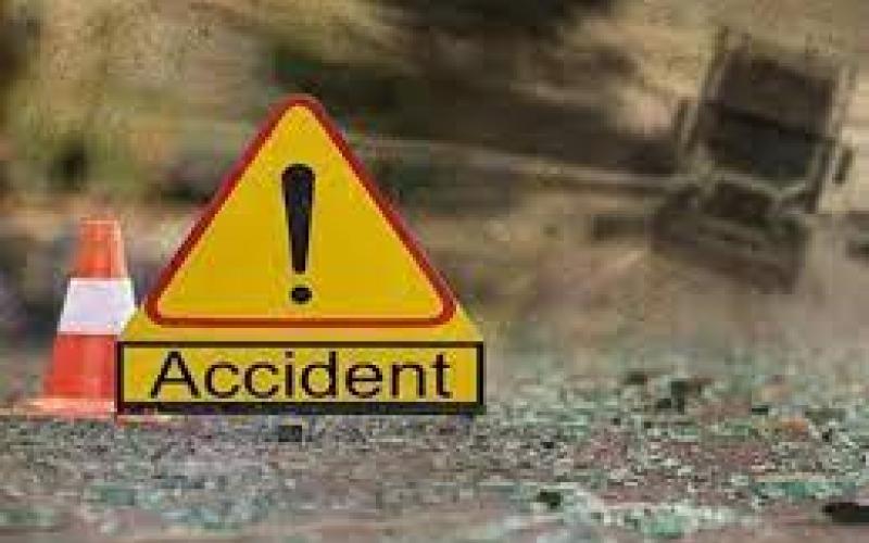बालोद में भीषण सड़क हादसा, तीन लोगों की मौत, आपस में भिड़ी तेज रफ्तार में गाड़ियां खबरगली Horrific road accident in Balod , three people died, vehicles collided with each other at high speed. News cg news cg big news hindi news cg latest news cg big news khabargali (71732)