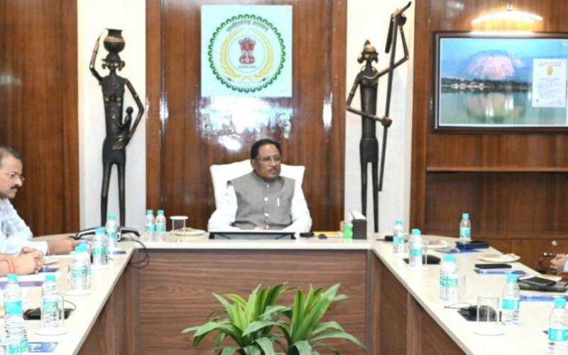 Chhattisgarh has immense possibilities for new entrepreneurs - Chief Minister Say Representatives of Pharma, Real Estate and IT sector met the Chief Minister, Raipur, Khabargali