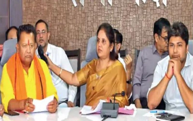 Action plan will be made for every ward: Complete blueprint of facilities like roads, drains, government buildings, gardens etc. will be prepared. Many important decisions were taken in the first MIC meeting chaired by Mayor Meenal... Commercial complex and electronic market will be built in this area of ​​Raipur, Raipur, Chhattisgarh Khabargali