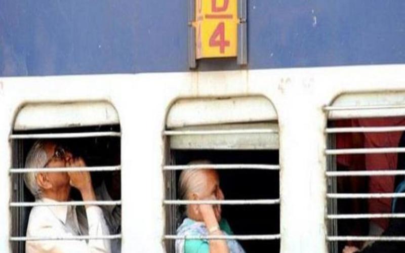 Facility: Now women above 45 years of age, senior citizens and disabled people will get lower berths in trains, New Delhi, Khabargali, Indian Railways