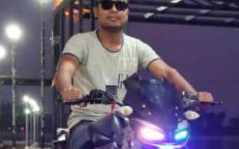  DRG जवान ने किया सुसाइड, पेड़ में लटक रही थी लाश खबरगली DRG jawan committed suicide, his body was hanging from a tree   cg news cg big news hindi news cg hindi news cg big news khabaragali 