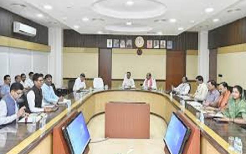 Many big decisions were taken in the cabinet meeting, pension of artists and litterateurs increased, they will get Rs 5000 