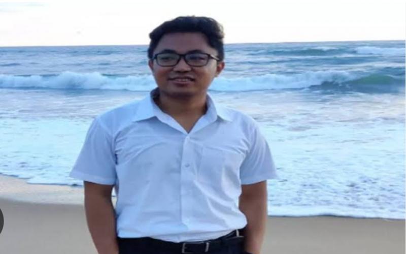 Young IAS officer Dhiman Chakma arrested red handed taking bribe, Rs 47 lakh cash recovered from his house latest news hindi news big News khabargali 