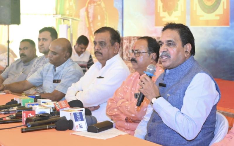 Raipur will be immersed in devotion to Shiva, appeal to the citizens to join the Kavad Yatra: Rajesh Moonat This is not a political event, Sanatan lovers from all parties are invited to the Kavad Yatra:- Rajesh Moonat Grand Kavad Yatra to start from Raipur West, the capital will be filled with devotion to Shiva, Raipur, Chhattisgarh, Khabargali
