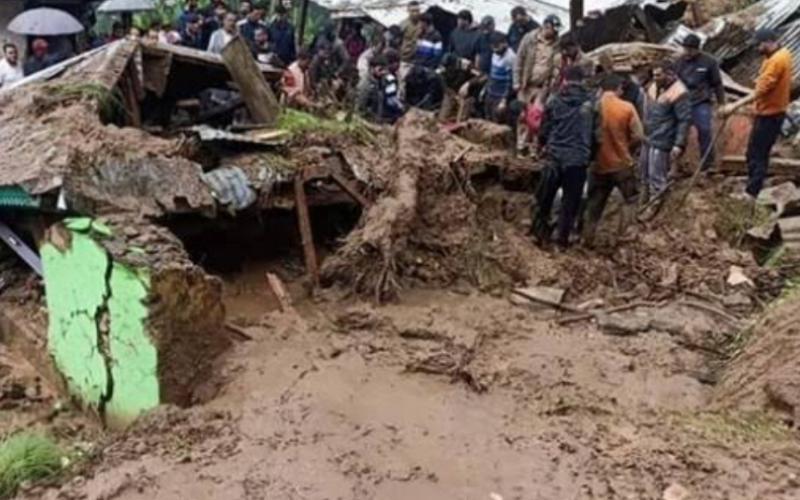 6 houses collapsed due to landslide in Shimla, 5 people including father and daughter died, red alert in six districts hindi News big news latest News khabargali 