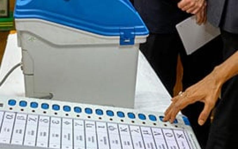 Now the photos of the candidates in EVMs will be in colour, these changes will be visible hindi News big news latest News khabargali 