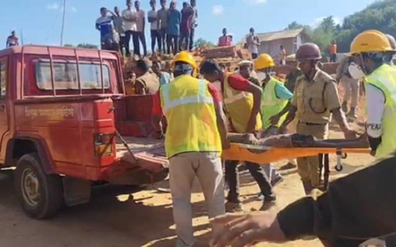 Major accident in Tripura: 3 killed, 4 injured as brick kiln chimney collapses hindi News latest News hindi big News khabargali 