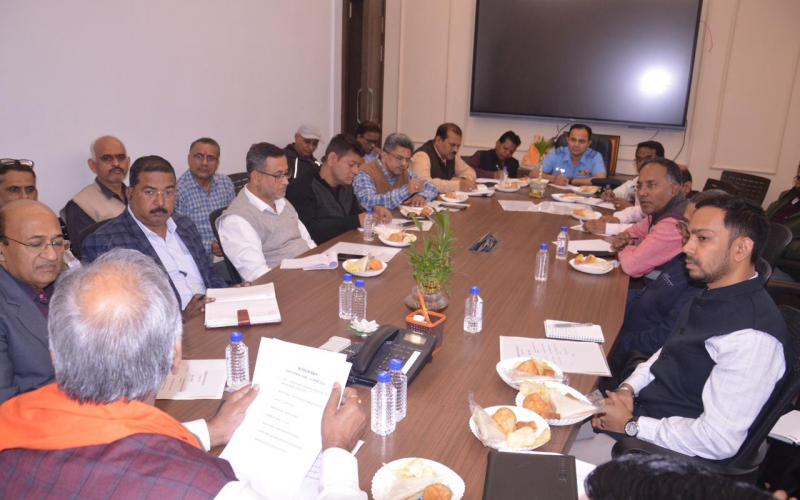 Raipur to make history, 500,000 voices will resonate together on January 15th, setting a record for a mass rendition of Vande Mataram, marking the 150th anniversary of Vande Mataram: The national song will be sung simultaneously in 3000 educational institutions of Raipur Lok Sabha constituency, flower petals will be showered from a helicopter, MP Brijmohan Agrawal, Chhattisgarh, Khabargali