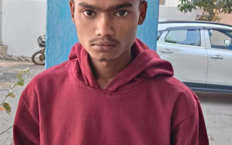 छत्तीसगढ़ में सगे भाई की चाकू मारकर हत्या, आरोपी छोटा भाई गिरफ्तार खबरगली Brother stabbed to death in Chhattisgarh, accused younger brother arrested Janjgir News hindi news khabargali 