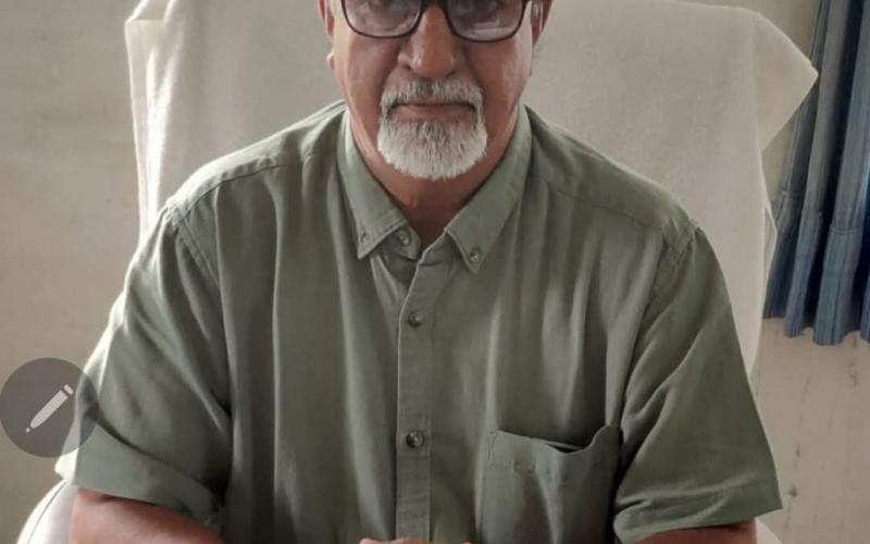 छत्तीसगढ़ के प्रख्यात रंगकर्मी डॉ कुंजबिहारी शर्मा का निधन, अरुणाचल प्रदेश में यात्रा के दौरान आया अटैक खबरगली Renowned theatre personality from Chhattisgarh, Dr Kunjbihari Sharma, passed away after suffering a heart attack during a trip to Arunachal Pradesh. Hindi News latest news khabargali 