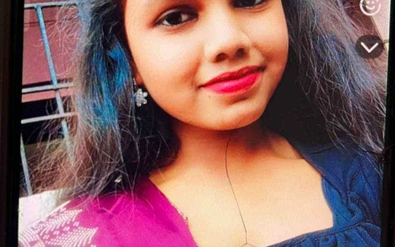 टहलते समय तीसरी मंजिल से गिरी 12वीं की छात्रा, इलाज के दौरान मौत खबरगली A 12th-grade student fell from the third floor while walking and died during treatment. Raigarh news hindi news khabargali 