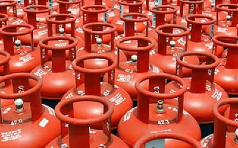Raipur faces gas crisis, LPG supply to homes, schools and hospitals to remain uninterrupted; more than 3 dozen restaurants closed, Chhattisgarh, Khabargali