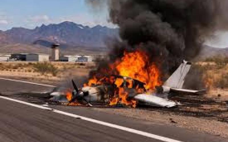 Plane skids off runway and catches fire, two killed in Arizona accident hindi news latest news khabargali 