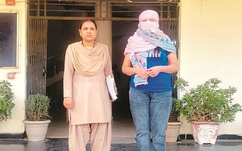  A teacher's slap ruptured his eardrum, leaving a 7th-grade student with hearing loss hindi news big news khabargali 