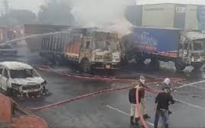 Horrific accident in Rajasthan, 5 people burnt alive, driver badly scorched hindi news big news rajasthan news khabargali 