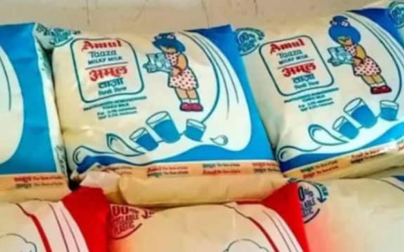 Amul milk becomes costlier in the country, hiked by Rs 2 per litre across India new delhi news latest news khabargali 