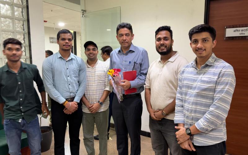 Raipur: Paving the way for increase in stipend of doctors in Chhattisgarh, Health Secretary assures issuance of order soon. IMA MSN meets Health Secretary Amit Kataria; Doctors' honorarium to be increased soon. Indian Medical Association Medical Students Network, Convener Shahdil Khusroo, Joint Secretary Devendra Nirala, Piyush Singh, Ravi Shankar Singh, Piyush Sahu, Pranjal Shukla and Shubh Sharma, Khabargali
