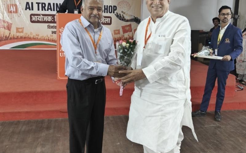 AI Revolution and Education: Lokesh Kavadiya, Chairman of Chhattisgarh Handicapped Finance and Development Corporation, said in the Artificial Intelligence Workshop organized at Raipur Anjaneya University – “Artificial Intelligence is the biggest power of the future” Raipur, Chhattisgarh Khabargali