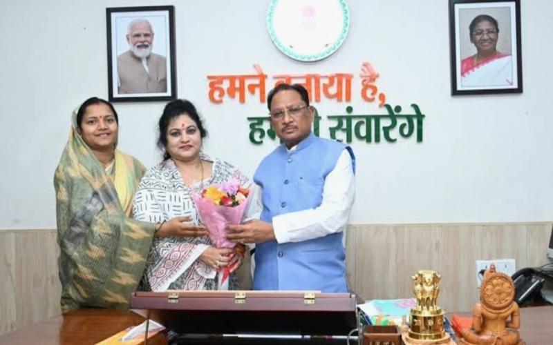 New wave of women empowerment in Chhattisgarh: Women Commission Chairperson Mamta Sahu held an important meeting with CM Vishnudev Sai, Women and Child Development Minister Smt. Laxmi Rajwade, Khabargali