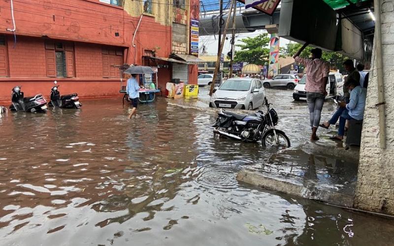 Heavy rain since late night in Raipur; several areas inundated chhattisgarh hindi  news khabargali 