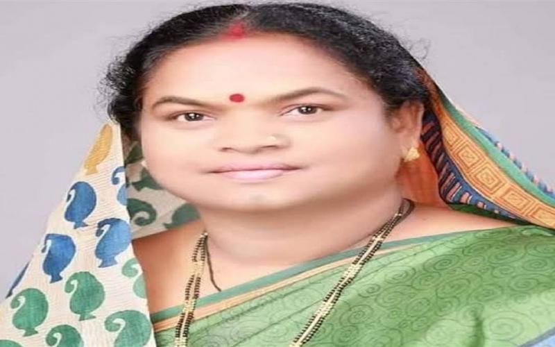 Rajya Sabha MP Phulo Devi Netam's WhatsApp hacked; attempt to defraud via a fake payment message of ₹56,000. Latest news hindi news khabargali 