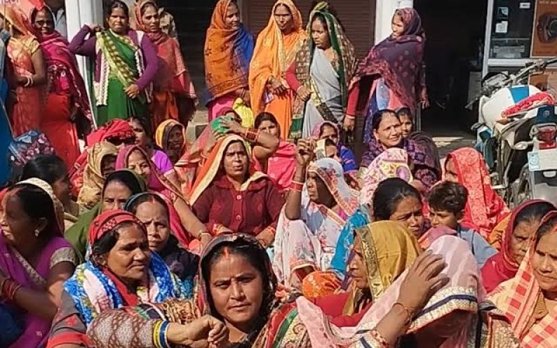 Cooks from 9 districts receive payment, strike called off; ultimatum had been set for October 5. raipur hindi news chhattisgarh news khabargali 