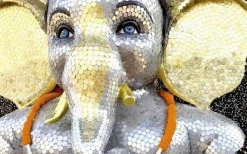 Ganesha idol made of coins' becomes a center of attraction in Raipur; statue crafted from over 50,000 real coins. hindi news latest news khabargali 
