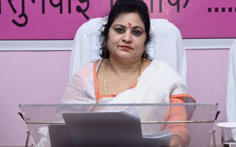 Chhattisgarh State Women's Commission, Dr. Mamta Sahu, Raipur Women's Commission, Women's Public Hearing, Domestic Violence Complaint, Dowry Harassment, Raipur, Khabargali