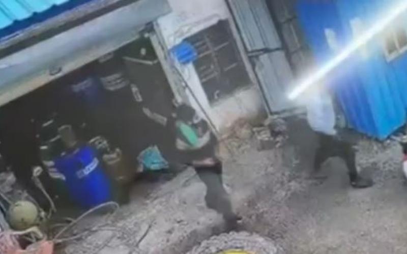 Youth dies after tire bursts while being inflated; case registered against shop owner. raipur chhattisgarh news khabargali 