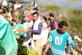 Cleaning and deepening of Gajraj Dam started by Khabargali, Green Army Raipur