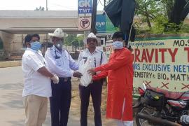 sanjay shrivastava, lockdowen, traffic police, khabargali