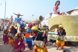 Republic Day, Rajpath, National Theater, Press Preview, New Delhi, Chhattisgarh, Mandari Dance, Folk Music Instrument Vaibhav, Dhankul Instrumental, Algoza, Khanjeri, Nagara, Tasak, Bamboo Baja, Naqdevan, Bana, Chikara, Tudburi, Danhk,  Mirdin, Mandia Dhol, Gujri, Sinhbaja or Lohati, Tamaria, Ghasia Dhol, Tambura, Khabargali