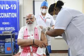 Global epidemic, second phase of corona vaccination, Prime Minister Narendra Modi, nationwide vaccination program, Bharat Biotech Covaxin, AIIMS, Nurse P Niveda, Rosamma Anil, Khabargali