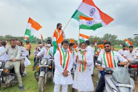 Tricolor Yatra, Vasudhaiv Kutumbakam, World Record, Tricolor Jan Jagran Rally, Ravindra Singh Saroj, Saroj Singh Mithilesh Singh, Santosh Singh, Satchidanand Upasane, Amar Bansal, Amarjit Singh Chhabra, Laxminarayan Lahoti, Sunita Chansoria, Ex-Servicemen Association, Raipur, Khabargali