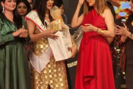 Shweta Jaiswal, Mrs India Queen of Nation 2021, Nagpur, Hotel Regenta Central, Talent Round, , Fitness Round, Dr. Aditi Govitrikar, Ashish Makhija, Raipur, Chhattisgarh, Khabargali