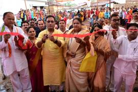 Public Health Engineering and Village Industries Minister Guru Rudra Kumar, Village Khapri, Pahra of Durg district, organized the inauguration and foundation stone laying program, Chhattisgarh, Khabargali