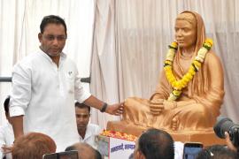 Baba Guru Ghasidas, Minimata, Satnam Sandesh Shobhayatra, Minister of Public Health Engineering and Village Industries and Jagatguru Guru Rudra Kumar of Satnami Samaj, Balod, Chhattisgarh, Khabargali