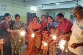 Visually Impaired Children, Prerna, Blind Disabled Girl, Deepawali's Deep, Zindagi Na Milegi Dobara, Service Future Organization, Sushma Tiwari, Shramik Basti, Children's Ashram, Vanvasi Kalyan Ashram, Divyang School, Old Age Home, Ajay Sharma, Chandrasena Dewan, Swati Soni, Hemlata  Suman Sharma, Bihari Lal Sharma, Santosh Sahu, Manisha Chandrakar, Neelima Mishra, Mamta Badgaiya, Rashmi Sharma, Neelu Sharma, Pratibha Gupta, Raipur, Khabargali