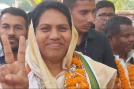 Counting of Bhanupratappur by-election, Congress candidate Savitri Mandavi, BJP candidate Brahmanand Netam, tribal candidate Akbar Korram, Chhattisgarh, Khabargali