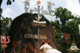 Bhuteshwar Nath Shivling, Bhuteshwarnath, Bhakura Mahadev, huge and natural Shivling, Chhura Naresh of Bindanwagarh, Maraud village, Khabargali, Gariaband district of Chhattisgarh state, khabargali