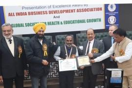 Veer Chhatrapati Shivaji English Medium School, Raipur, Director Mukesh Shah, National Education Award, Intellectual People's Foundation, Khabargali