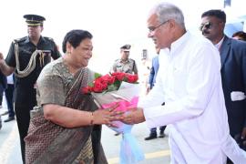 Governor Ms. Anusuiya Uike, Governor Vishwa Bhushan Harichandan, Chief Justice Arup Kumar Goswami, Chhattisgarh, Khabargali