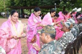 Sisters of Zindagi Na Milegi Dobara tied rakhis to the soldiers of 3rd Battalion, including Ajay Sharma, Sushma Tiwari, Secretary Mamta Sharma, Godavari Tamboli, Apoorva Sharma, Seema Aggarwal, Hemlata Tiwari, Nirmala Goswami, Santosh Sahu and other members of 3rd Battalion  Company Commander Minmal Min, Bhanuram Nag, Harnath Bimal, Girdhari Singh, Horse in-charge Subedar Major Ashok Patel, Raipur, Chhattisgarh, Khabargali