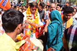 Former cabinet minister, Raipur West Assembly, BJP candidate Rajesh Munat, election public relations campaign, Sri Sri Solapuri Mata located in Khamtarai, Chhattisgarh Khabargali