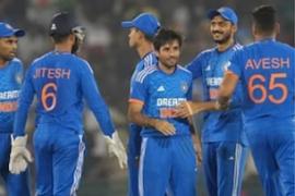 India defeated Australia by 20 runs in the fourth T-20 international cricket match held in Raipur, Chhattisgarh, Khabargali.