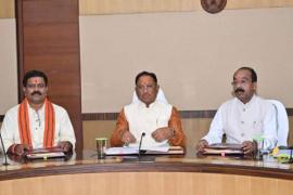 Chhattisgarh Chief Minister Vishnudev Sai, Deputy CM Arun Sao and Vijay Sharma, decision in the first cabinet meeting, 18 lakh poor will get houses, 2 years' outstanding bonus to farmers on December 25, Khabargali