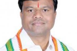 Congress will give Rs 1 lakh to every woman in a year, after the youth, five guarantees each for Congress women and farmers, State Congress President Deepak Baij, Khabargali