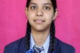 Mahasamund's Mehak Agrawal, who was in the top ten in class 10, did not expect that she would top class 12, student of Ivas Woodland English Medium Higher Secondary School, Saraipali, Chhattisgarh Mashim, Khabargali